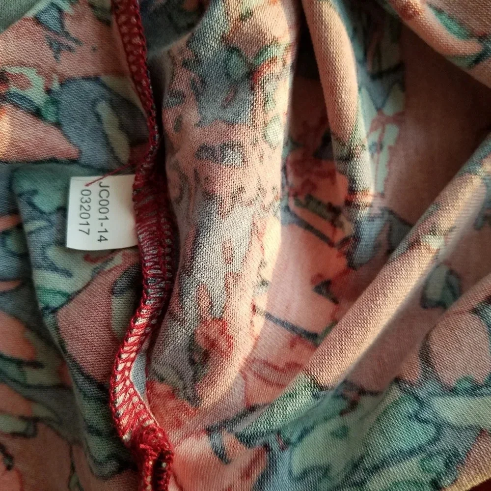 NWOT  LULAROE Tunic tshirt  floral print Size XXS - Picture 6 of 9